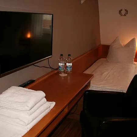 게스트하우스 Restaurant Orakel 오베스텐펠드